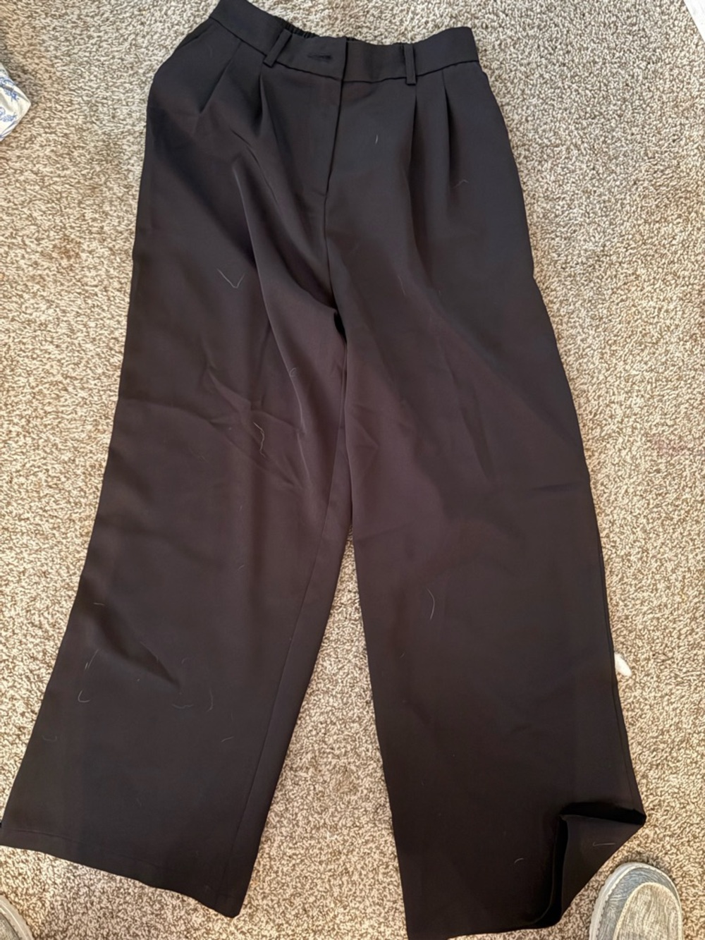 Women’s Black Wide-Leg Dress Pants
